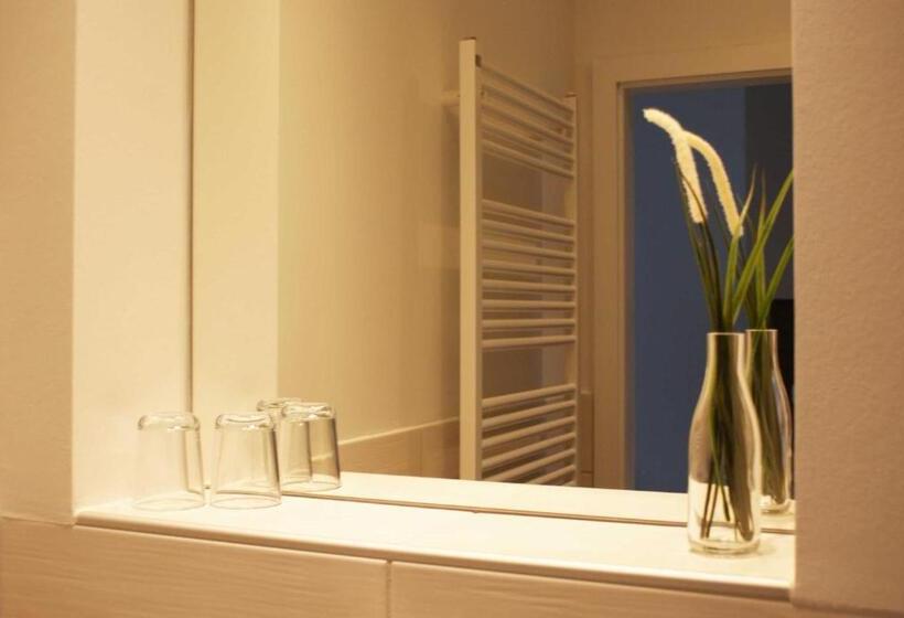 标准间, Gaestehaus _ Strandhalle