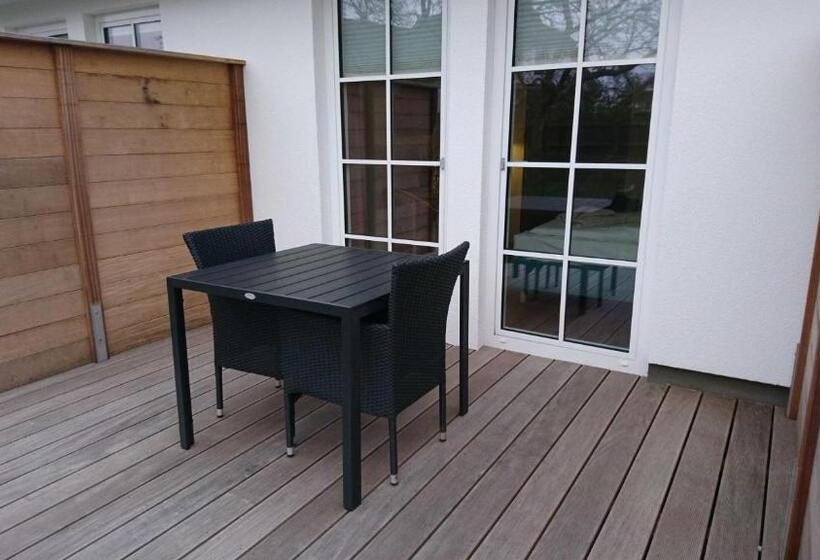 标准间带露台, Gaestehaus _ Strandhalle