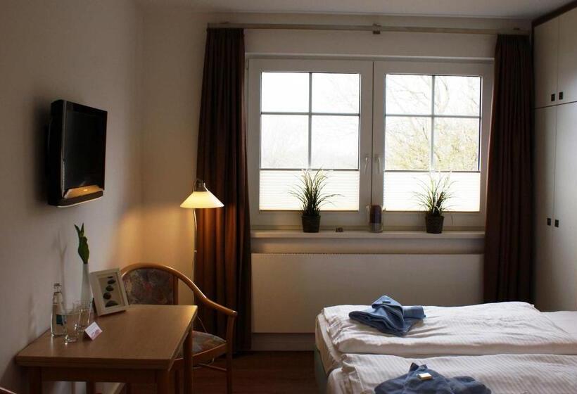 经济房, Gaestehaus _ Strandhalle