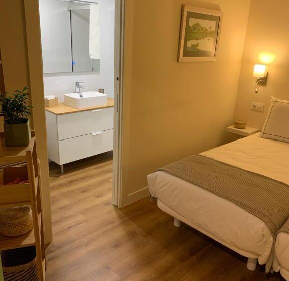 经济房, Casa Herreria