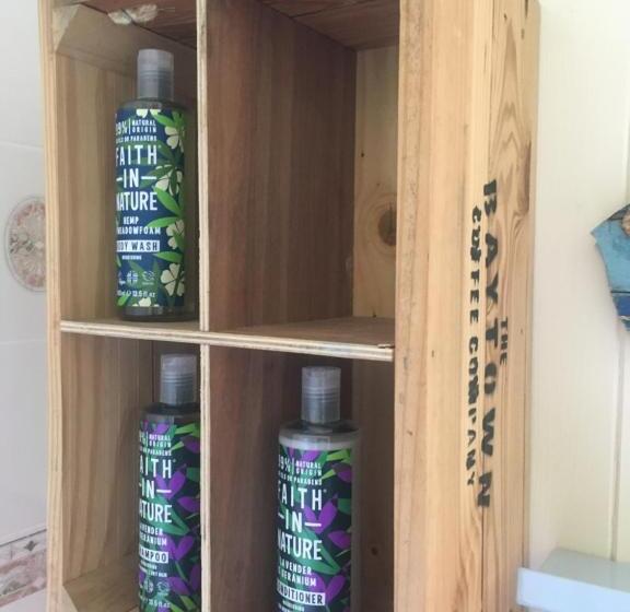 Standardrum, Ardmore House B&b