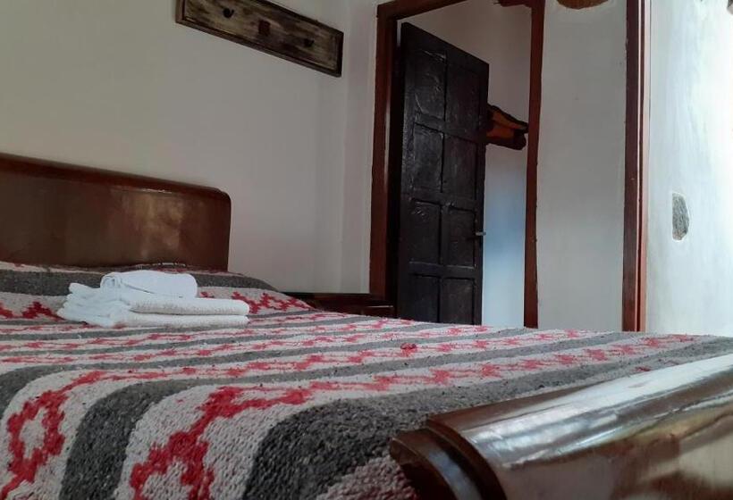 اتاق استاندارد, Hostal Tierra Andina Cafayate