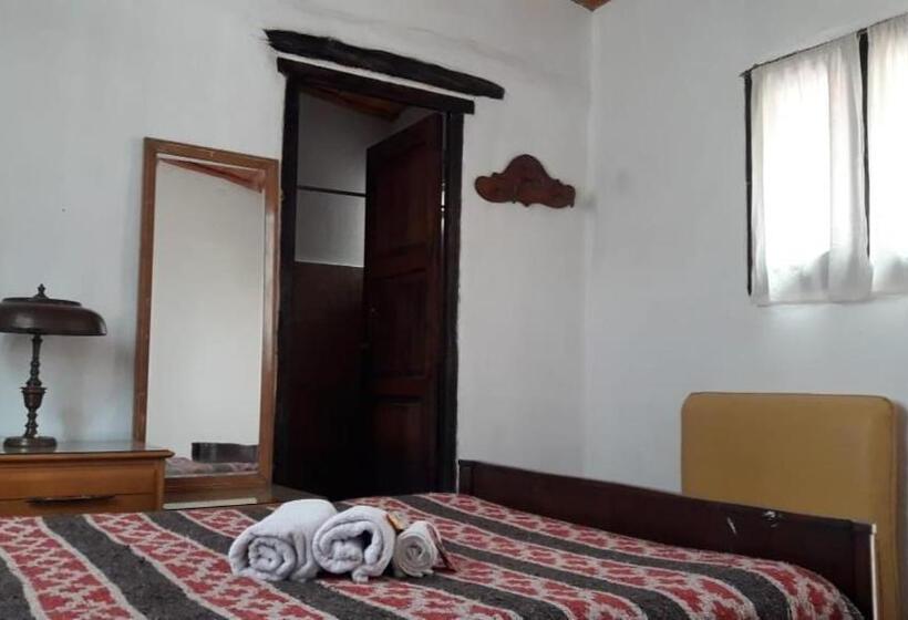 اتاق استاندارد چهار تخته, Hostal Tierra Andina Cafayate