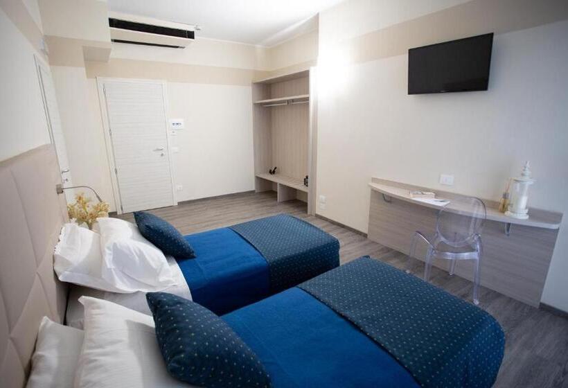 Номер Стандарт Адаптированный для Инвалидов, Home