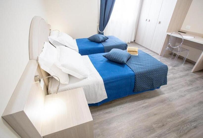 Апартаменты 2 Спальни, Home