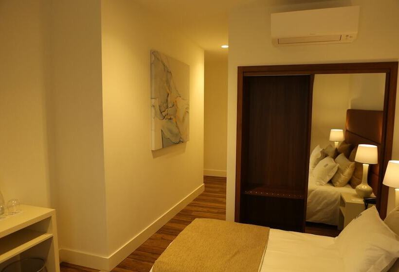 스탠다드 룸, Solar Do Rebolo