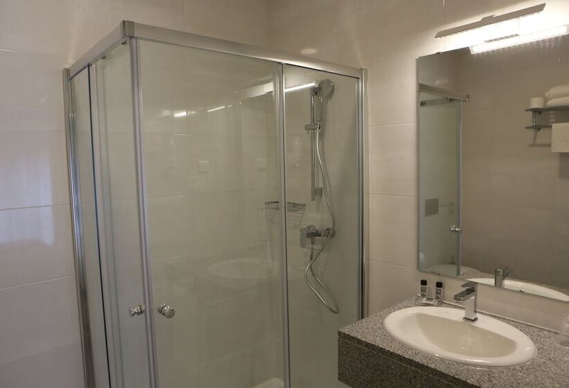 발코니 디럭스 룸, Solar Do Rebolo