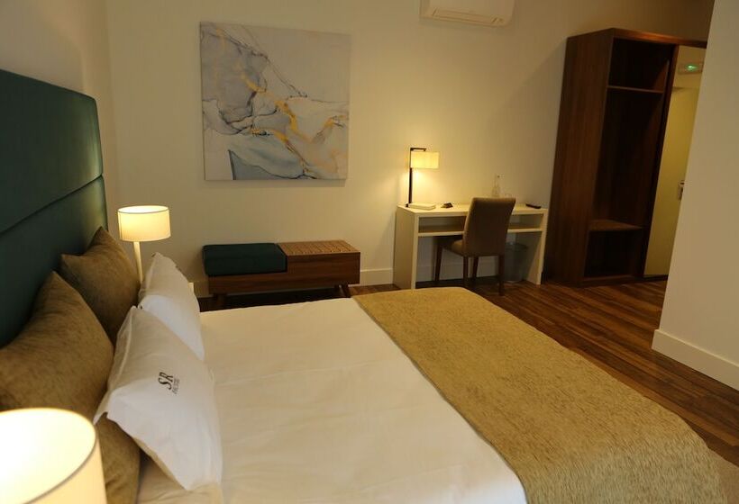 발코니 디럭스 룸, Solar Do Rebolo