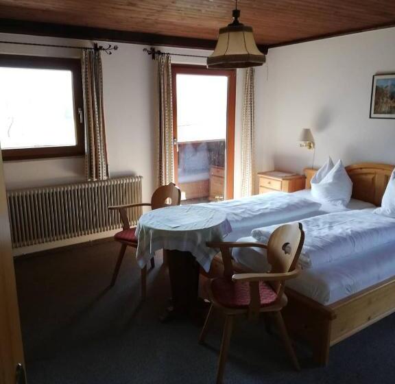 Номер Стандарт Вид на Озеро, Wieselmühle Forellenhof