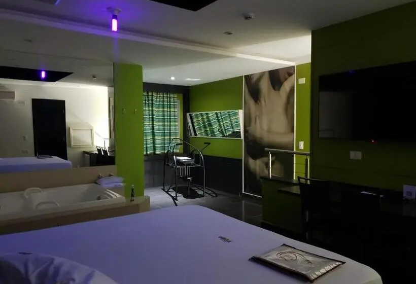 デラックスルーム, Impulse Motel