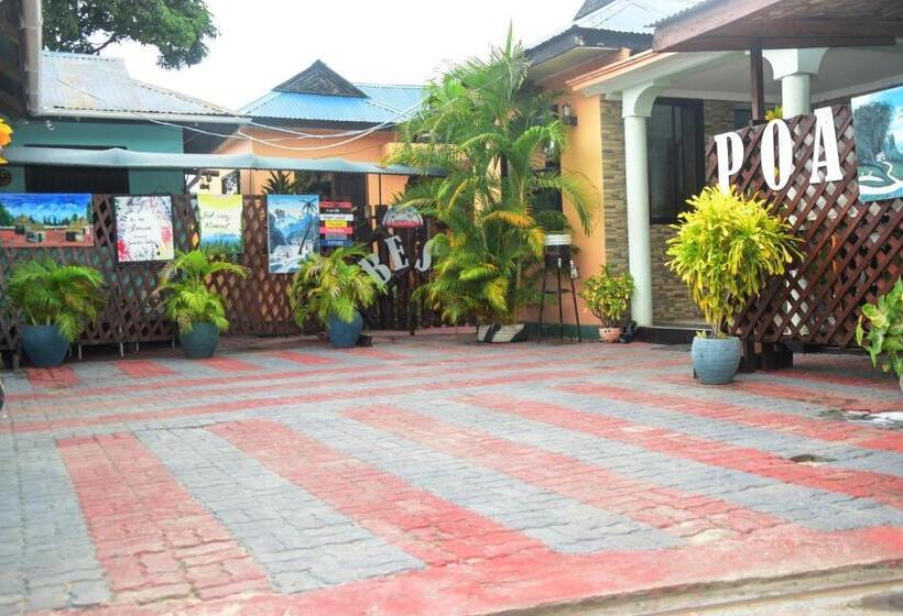 اتاق استاندارد, Travellers Home