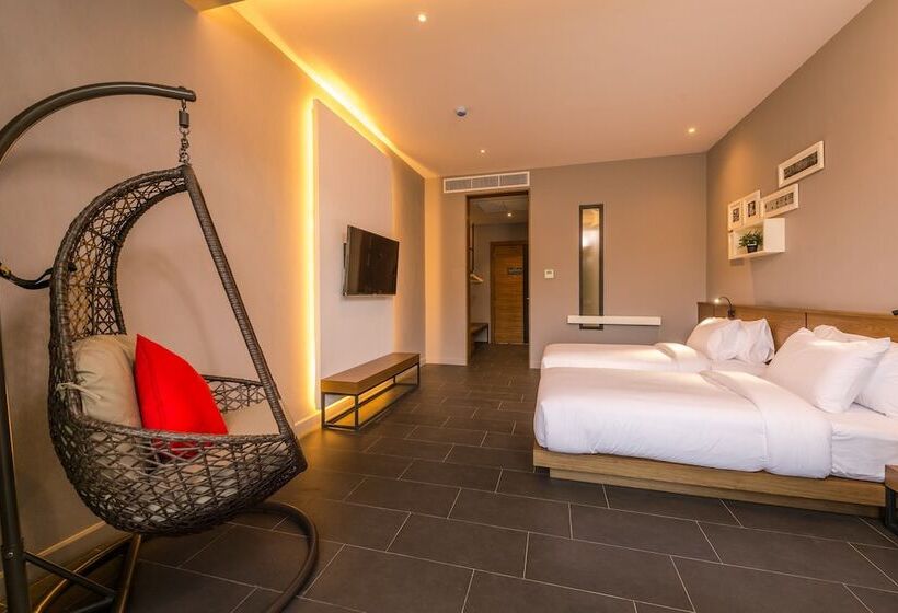 غرفة ديلوكس, The Gallery Hotel Nai Harn