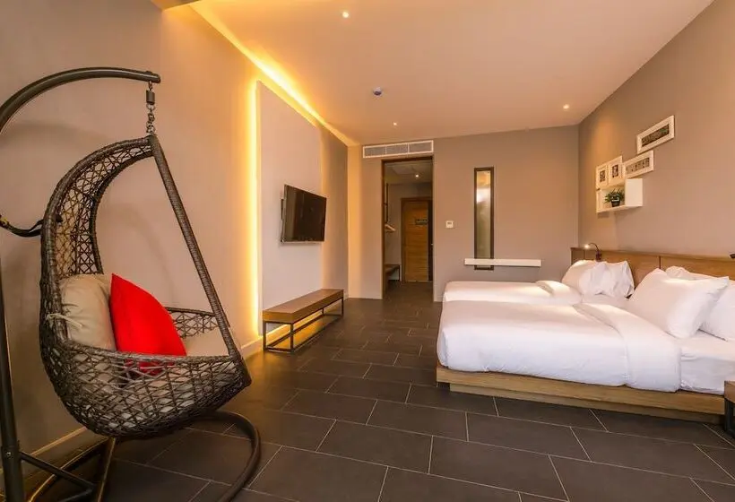 Deluxe-huone, The Gallery Hotel Nai Harn