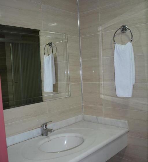 标准三人间, Garden Kale Thermal