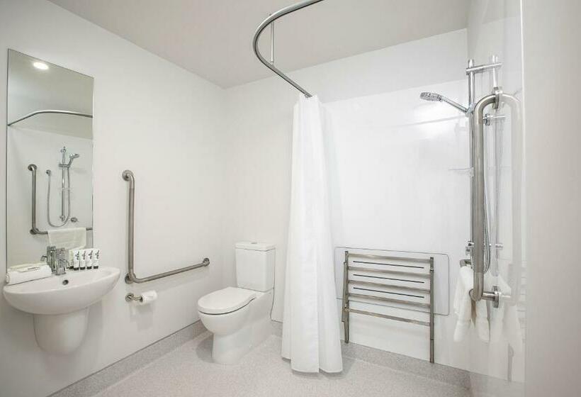 스탠다드 스튜디오, Quest Tauranga Central