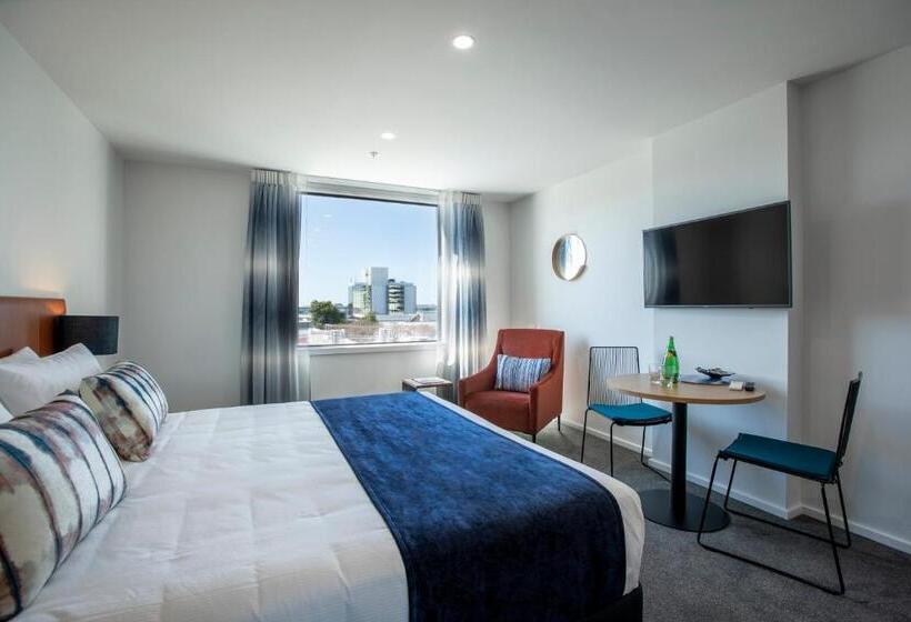 Студия Стандарт, Quest Tauranga Central