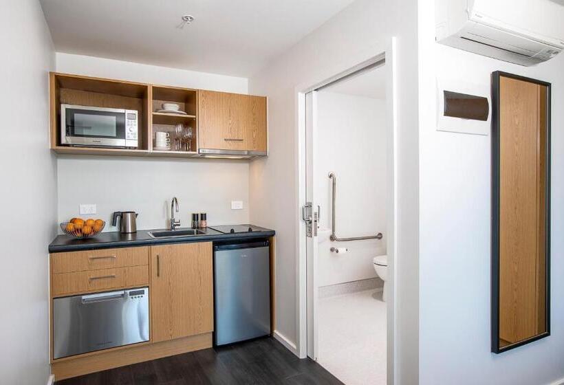 스탠다드 스튜디오, Quest Tauranga Central