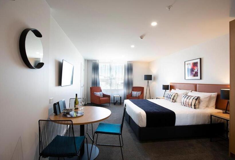 이그제큐티브 스튜디오, Quest Tauranga Central