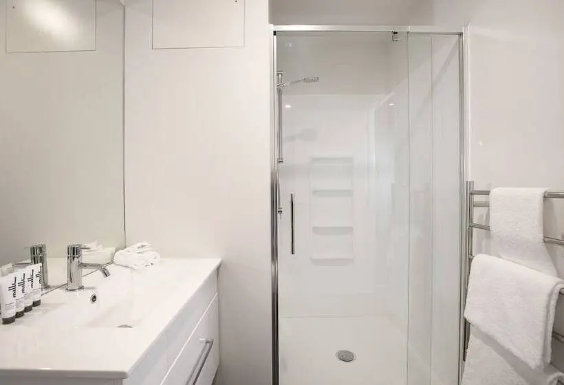استودیوی استاندارد, Quest Tauranga Central