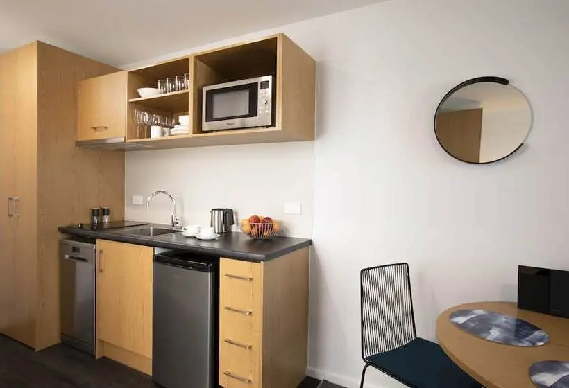 استودیو اجرایی, Quest Tauranga Central