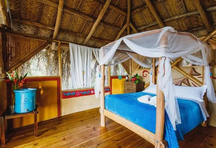 スタンダードバンガロー, Sol De Minca Eco Lodge