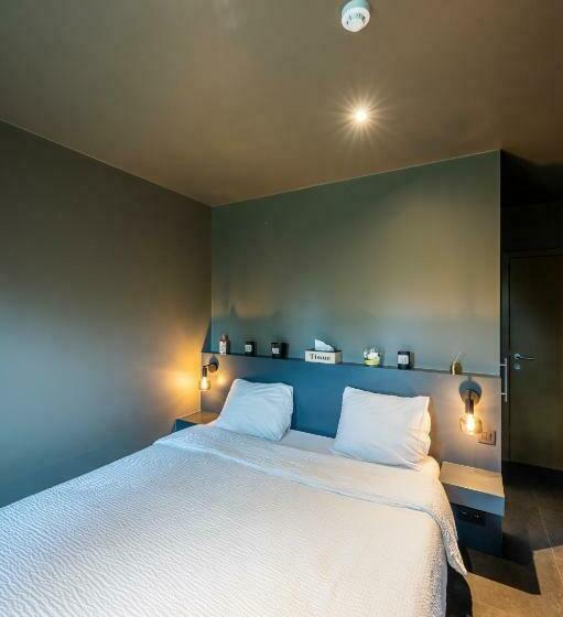 غرفة قياسية, M Otel E40