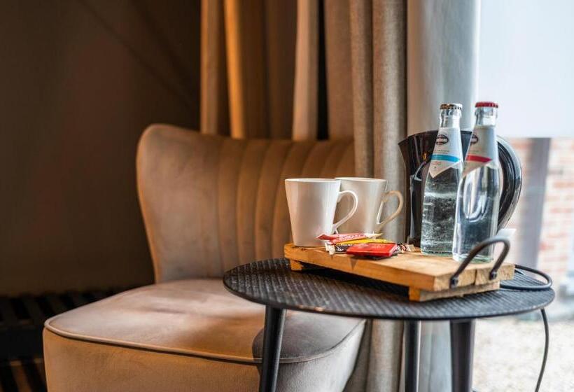 غرفة قياسية, M Otel E40