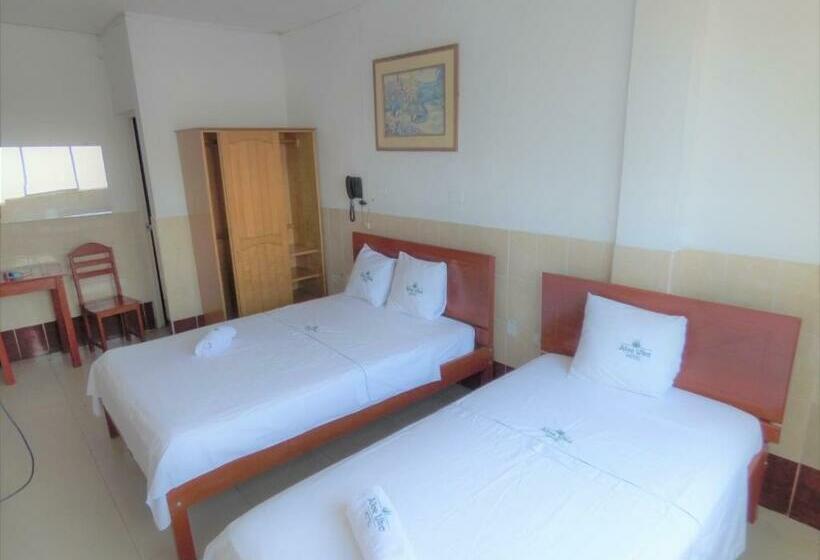 اتاق استاندارد, Aloe Uka