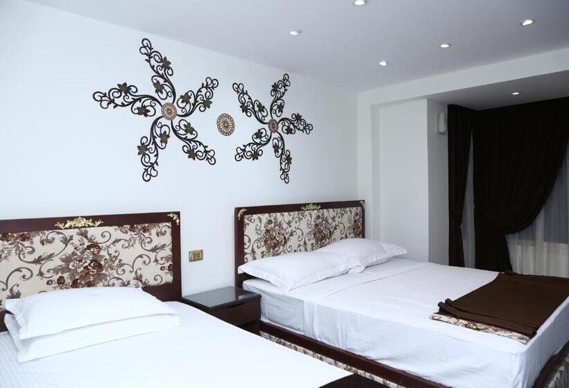 اتاق راحتی سه تخته, Ambiance Cairo
