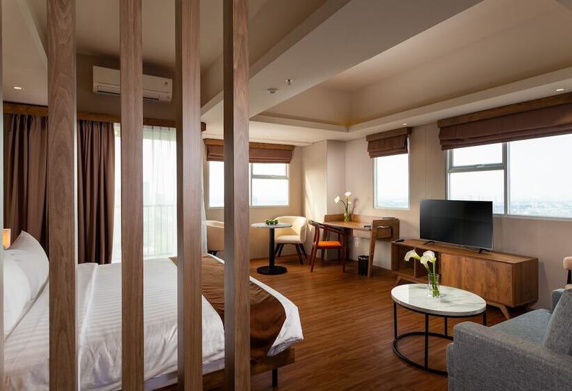 סוויטת ג'וניור, Ramada By Wyndham Serpong