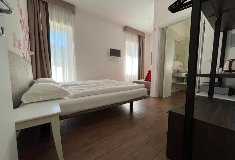 Quarto Estandar, Agritur Fiore D'ulivo