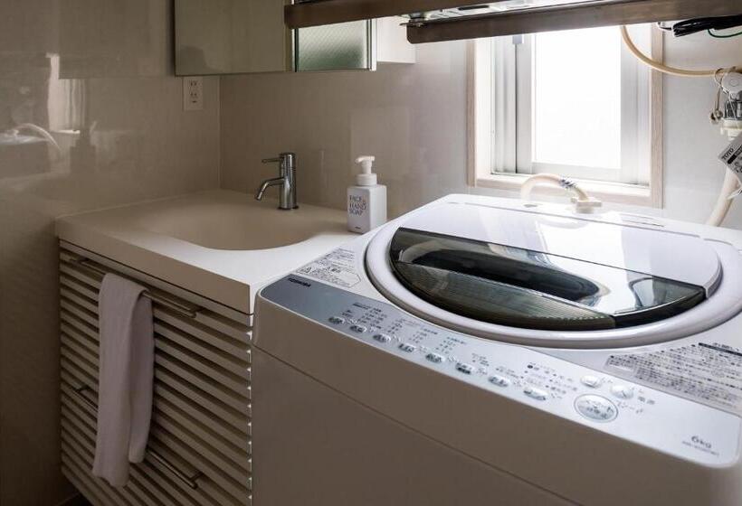 침실 3개 아파트, Minato Chatan Seaside Condominium