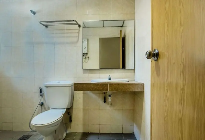 اتاق استاندارد, Oyo 828 Comfort Hotel Shah Alam
