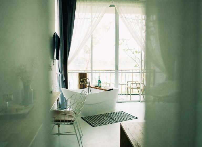 סוויטה דלוקס, White Wall Riverfront