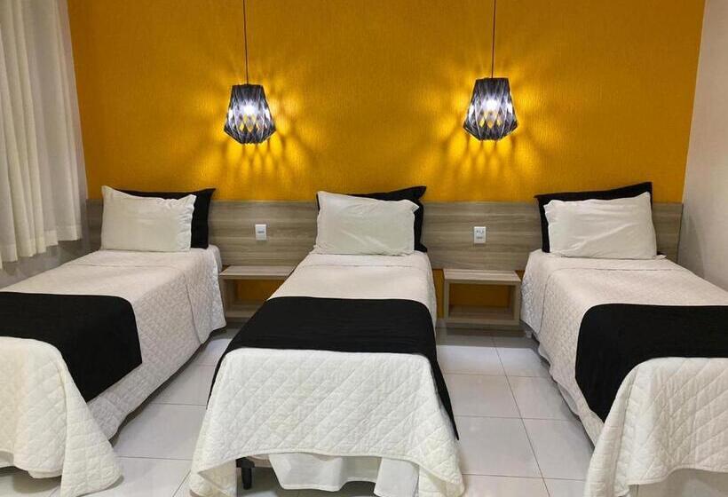 غرفة قياسية ثلاثية, Rossi