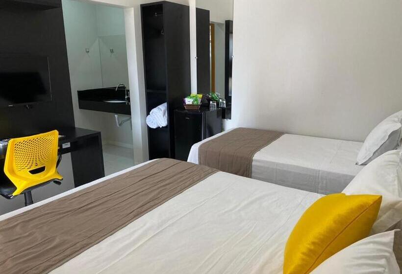 غرفة قياسية ثلاثية, Rossi