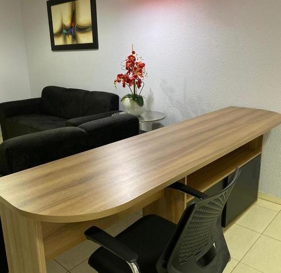 جناح سوبيريور, Rossi