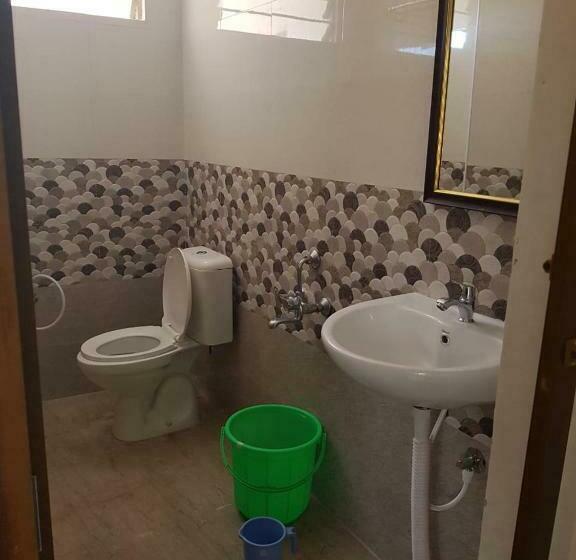 Номер Стандарт, Siva Giri Homes