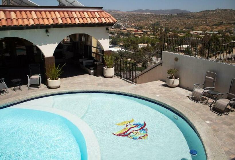 디럭스 주니어 스위트, Short Stay Tecate Hotel Boutique