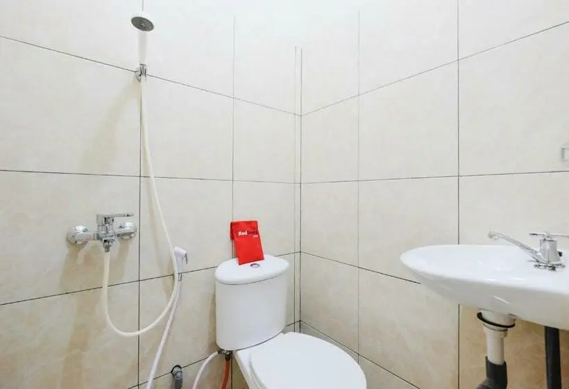 スタンダードルーム, Reddoorz Near Universitas Diponegoro Semarang