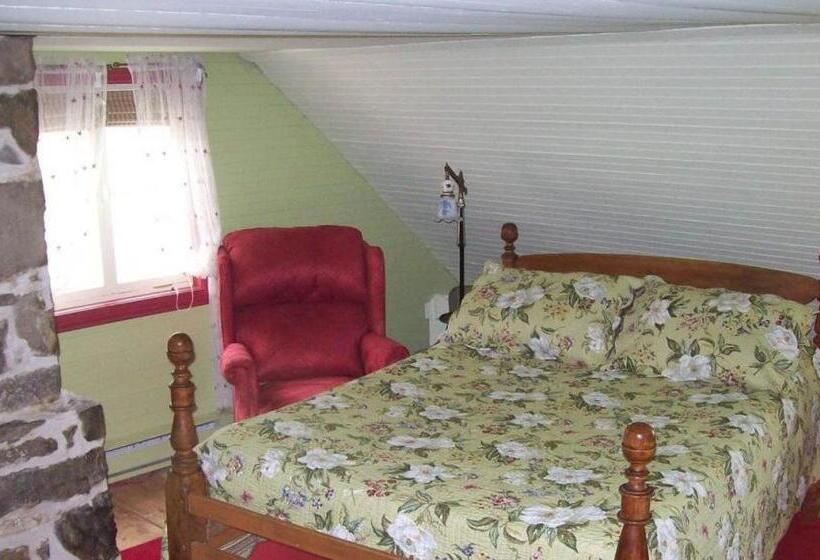 标准间, Au Vieux Foyer