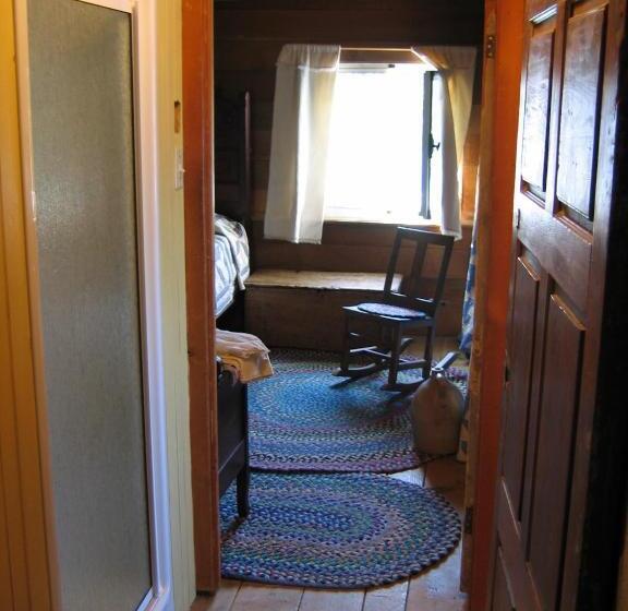 标准间, Au Vieux Foyer