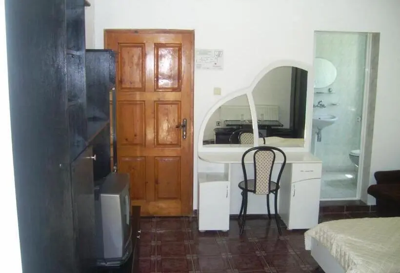 Standard-huone, Family Hotel George