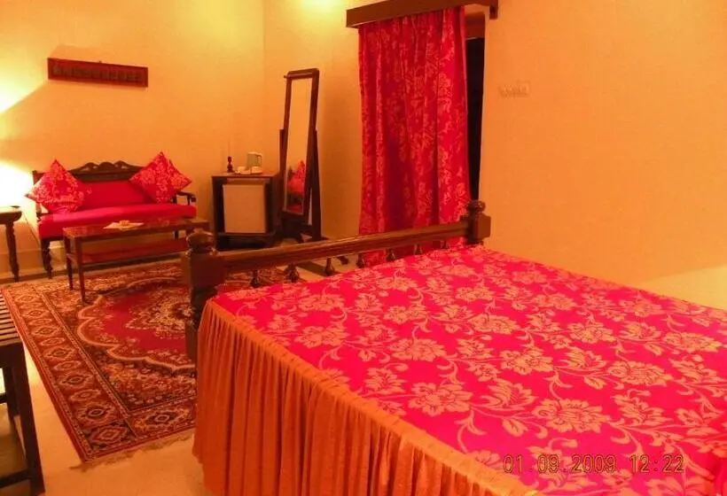キングサイズベッドのデラックススイート, Bhanwar Vilas Palace