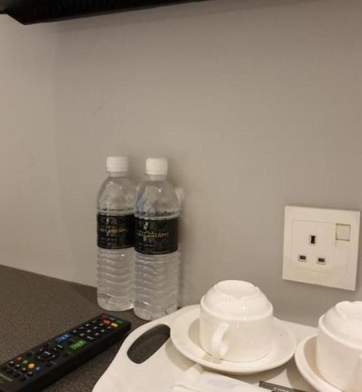 带大床的高级房间, Suite Dreamz Hotel Banting