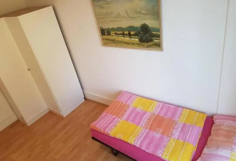 スタンダードシングルルーム, Chambres Meublées Prilly   Lausanne