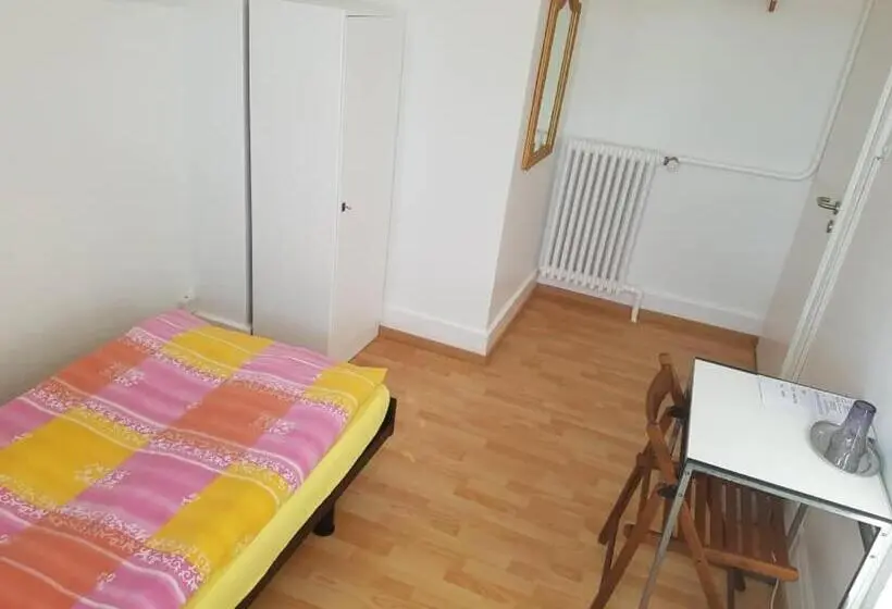 シングルベーシックルーム, Chambres Meublées Prilly   Lausanne