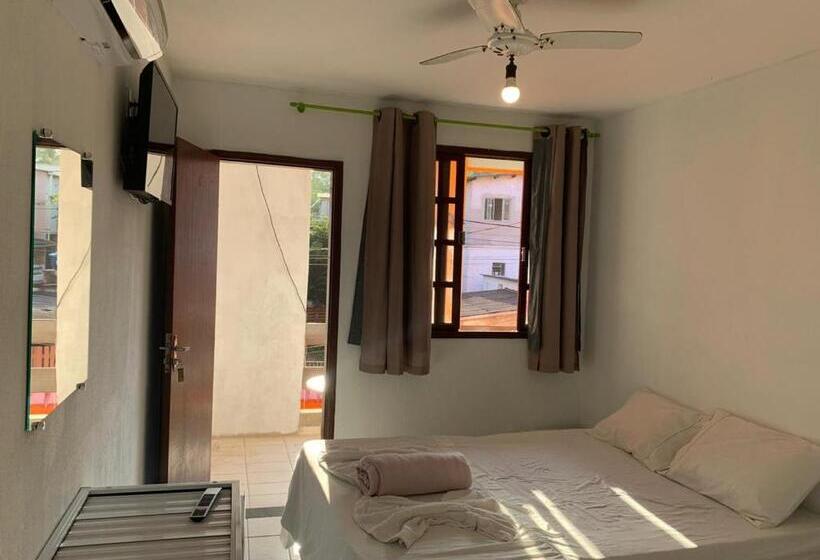 Семейный Номер, Pousada Castelo Do Mar