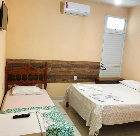 Семейный Номер, Pousada Castelo Do Mar