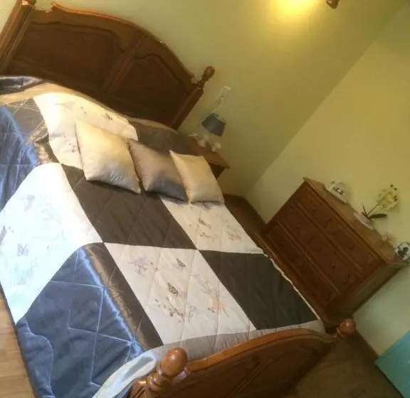 バルコニー付きスタンダードルーム, Chambre D Hotes Champagne Laval Louis